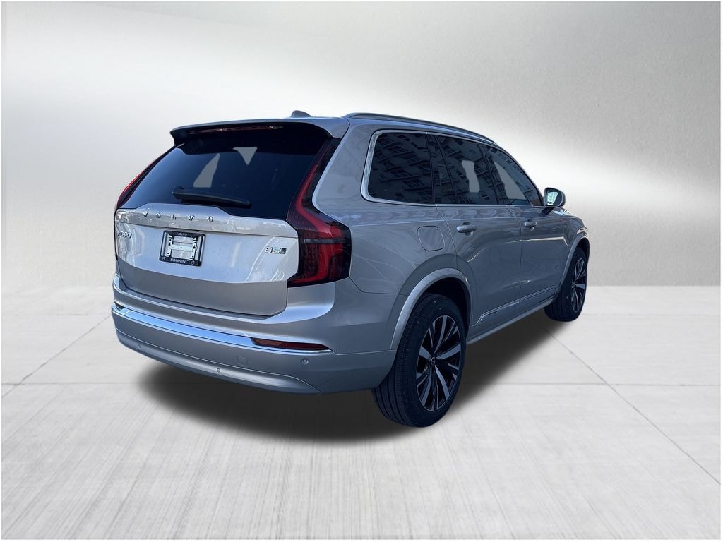 New 2026 Volvo XC90 B5 Core SUV