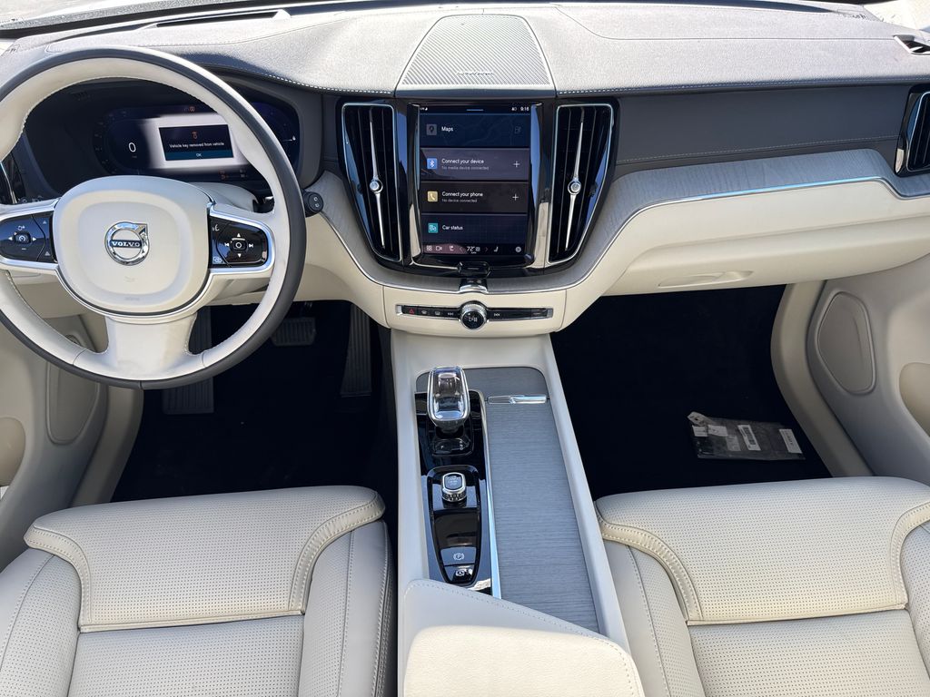 2025 Volvo XC60 Ultra - Photo 8