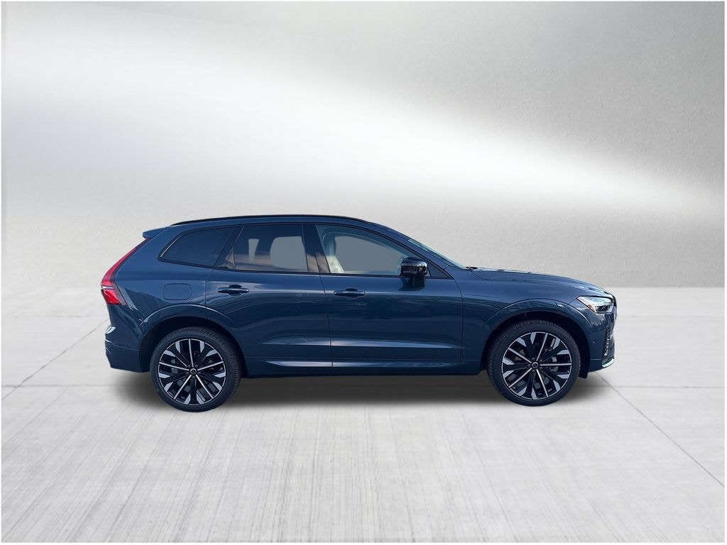 New 2026 Volvo XC60 B5 Ultra SUV