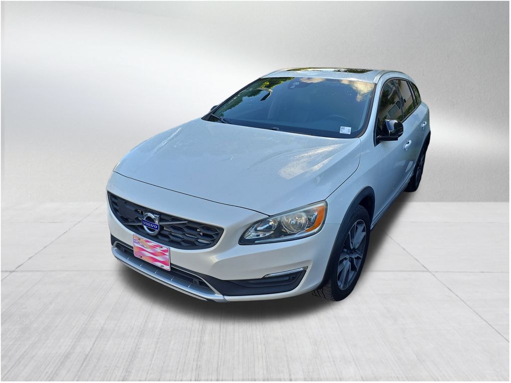 Used 2017 Volvo V60 Cross Country T5 AWD Wagon