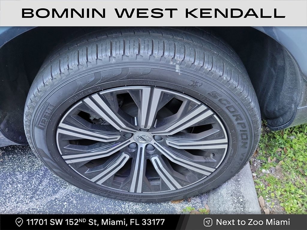 Used 2023 Volvo XC90 B6 AWD Plus 7-Seater SUV