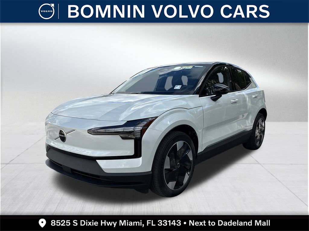 2026 Volvo EX30 Twin Plus