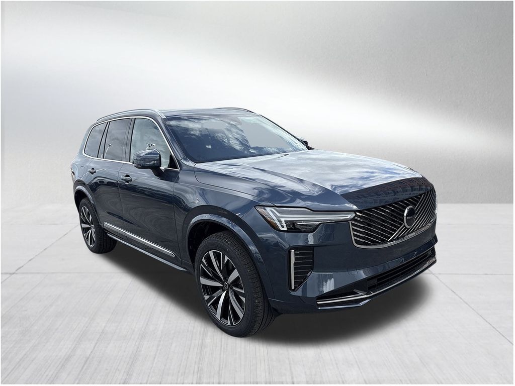 New 2026 Volvo XC90 B5 Core SUV