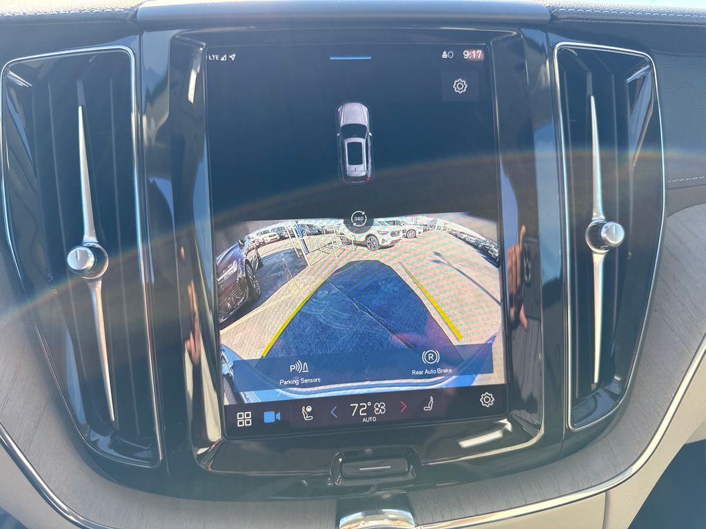 2025 Volvo XC60 Ultra - Photo 13