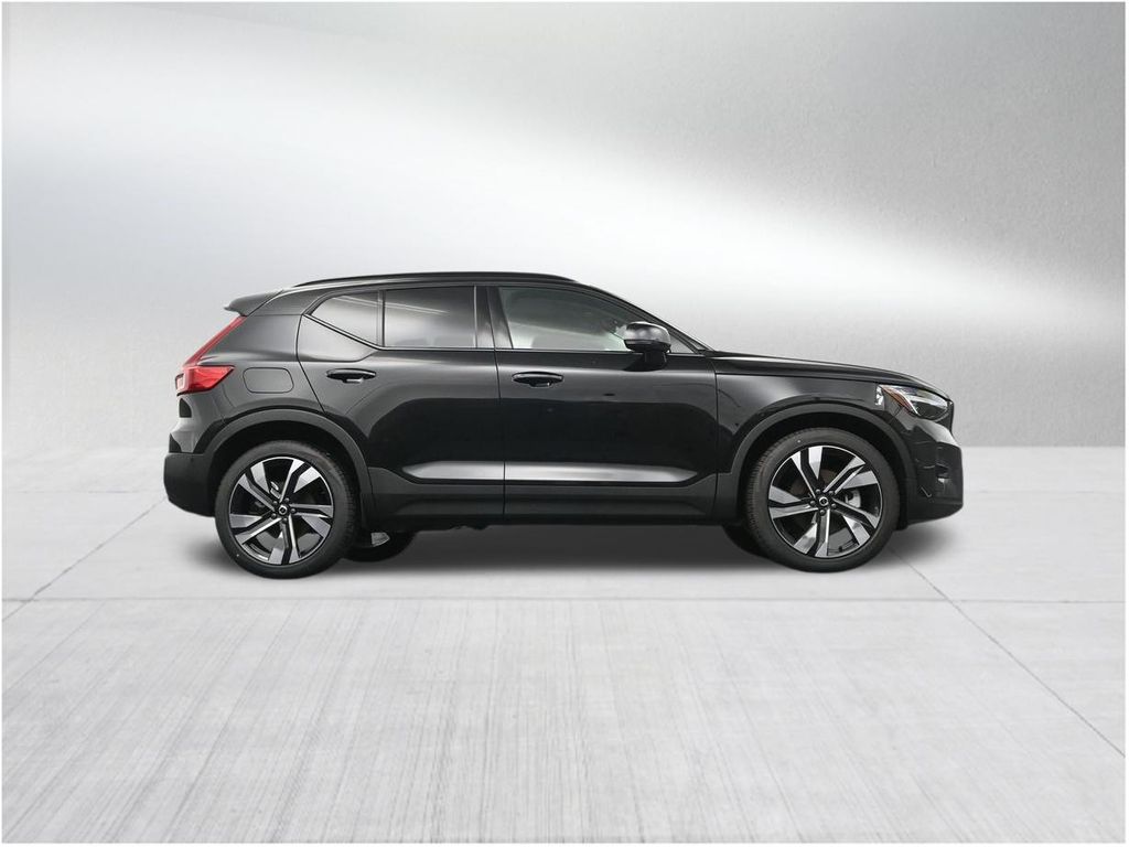 2026 Volvo XC40 Ultra - Photo 26