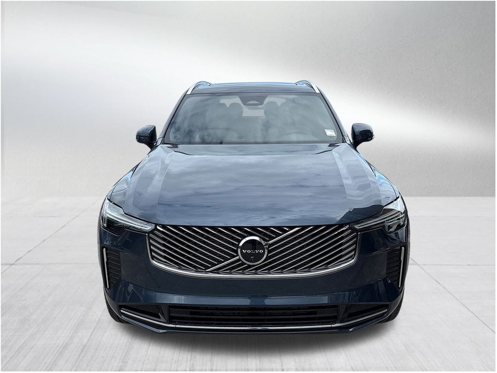 New 2026 Volvo XC90 B6 Plus 7-Seater SUV