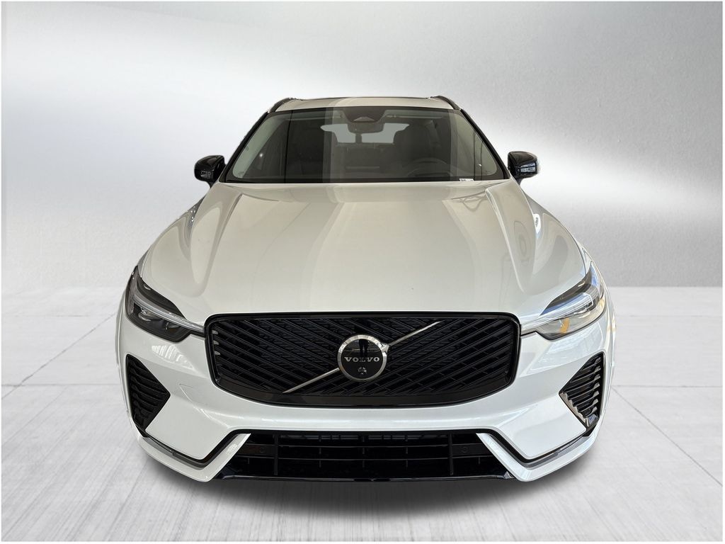 New 2026 Volvo XC60 B5 Ultra SUV