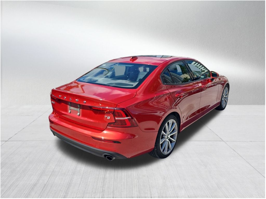 Used 2019 Volvo S60 T5 Momentum Sedan