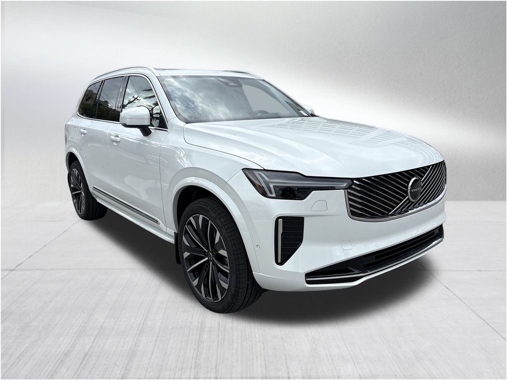 2026 Volvo XC90 Plus photo 3