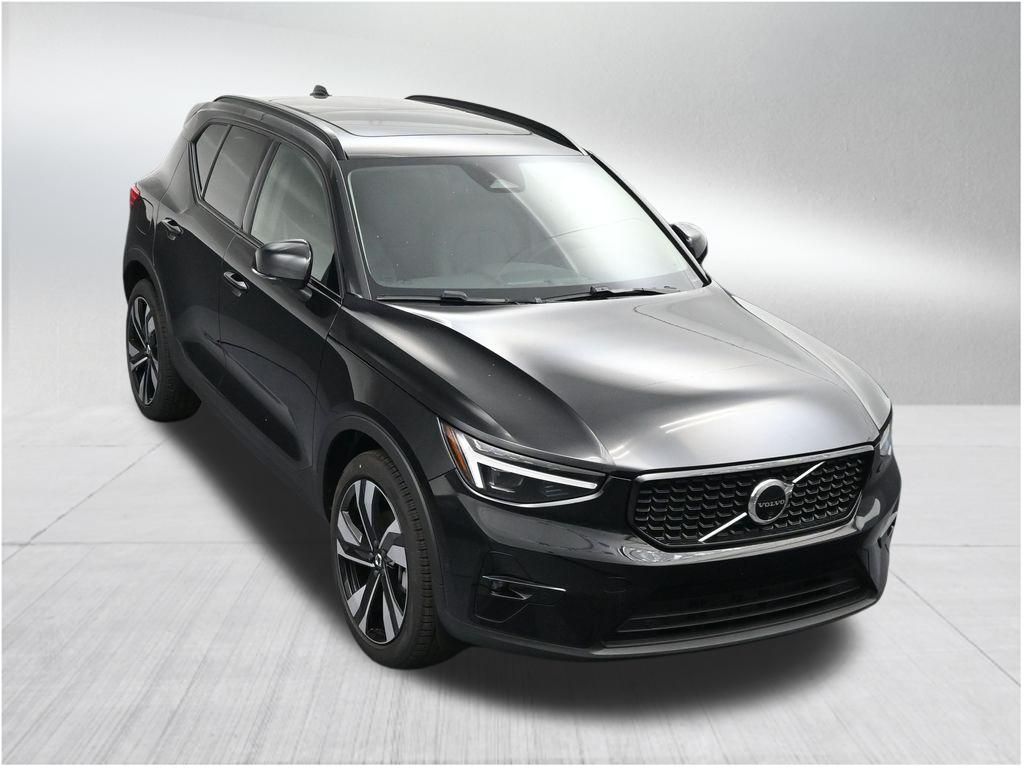 2026 Volvo XC40 Ultra - Photo 19