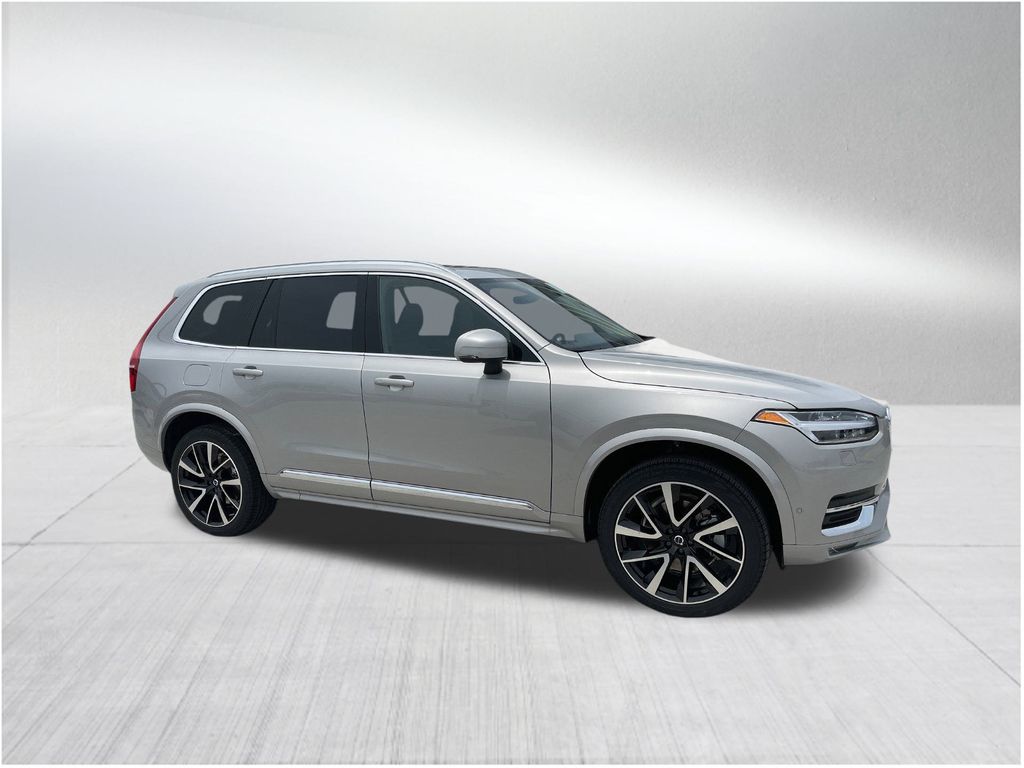 2025 Volvo XC90 Plus photo 2