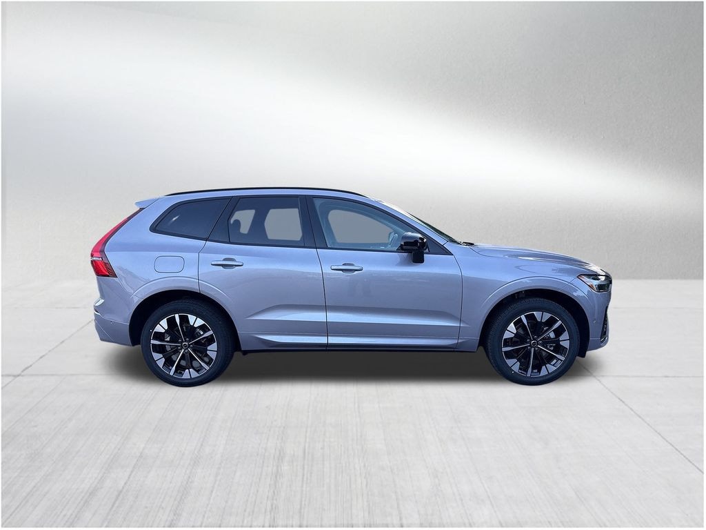 New 2026 Volvo XC60 B5 Plus SUV