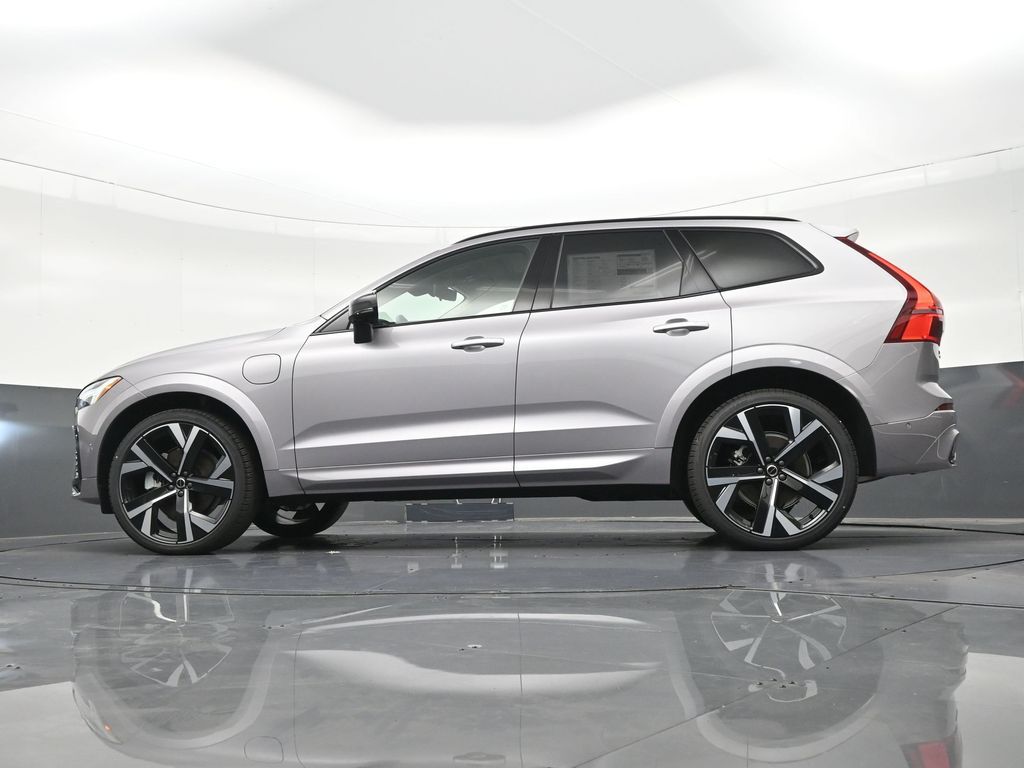 2026 Volvo XC60 Ultra - Photo 22