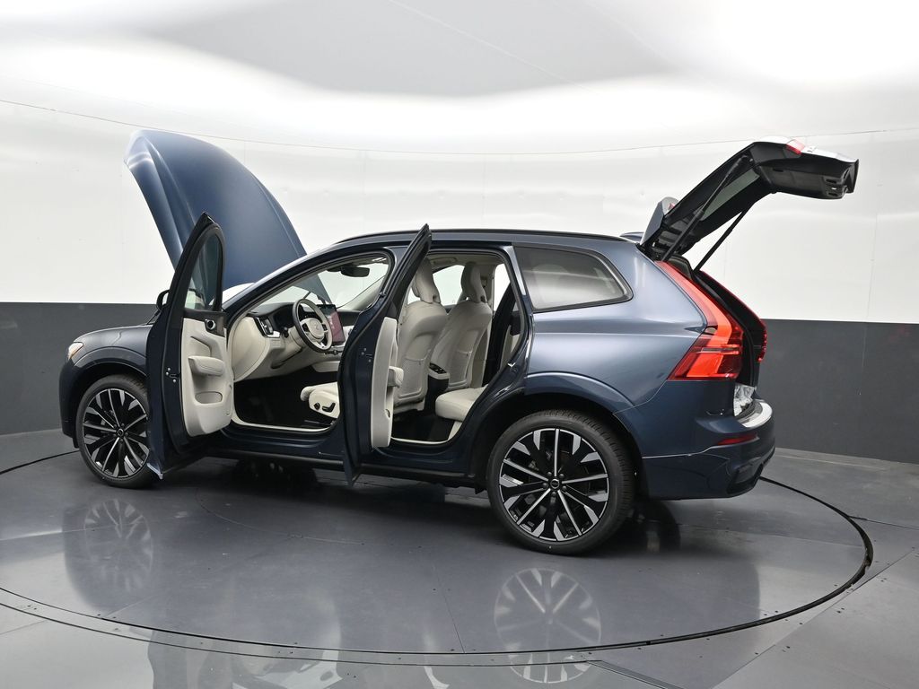 2026 Volvo XC60 Ultra - Photo 32