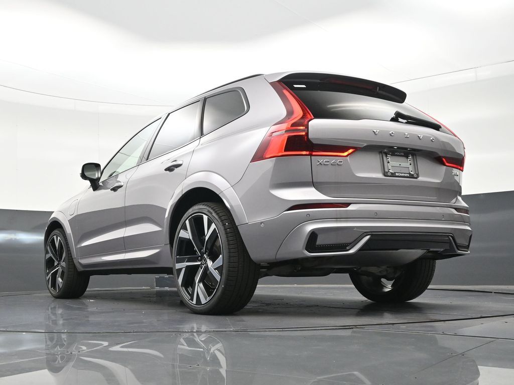 2026 Volvo XC60 Ultra - Photo 23