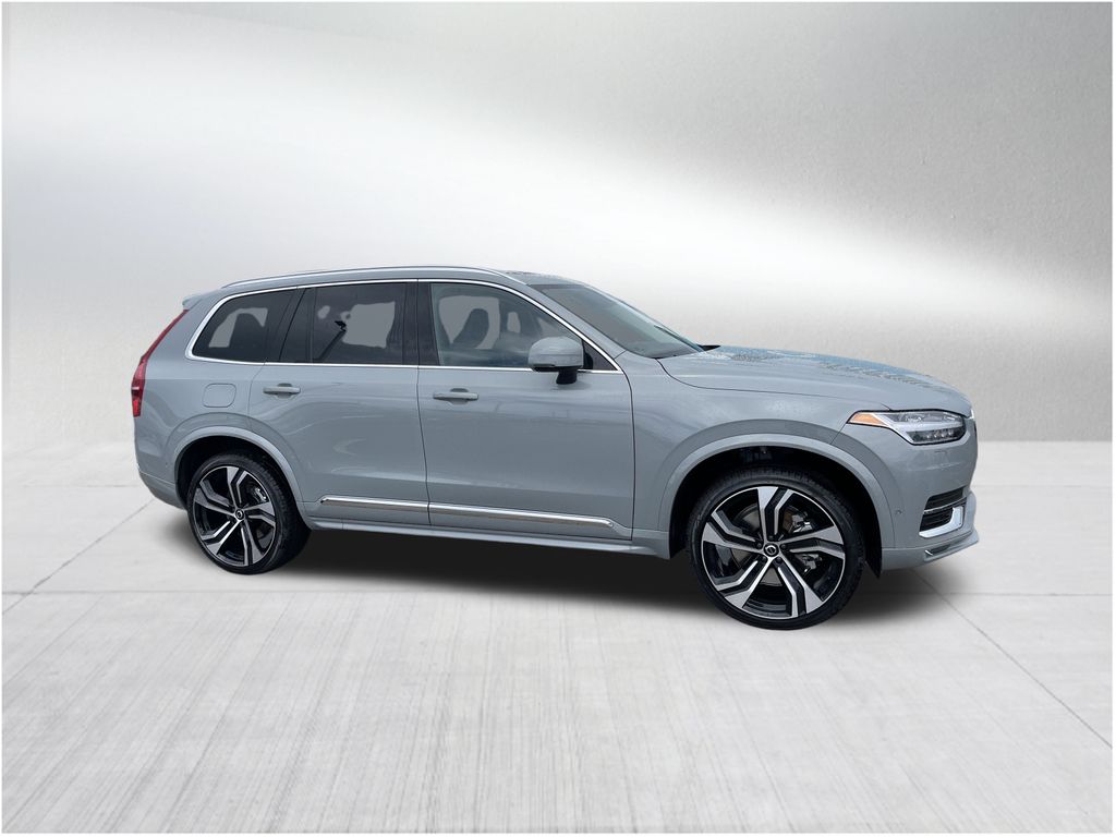 2025 Volvo XC90 photo 3