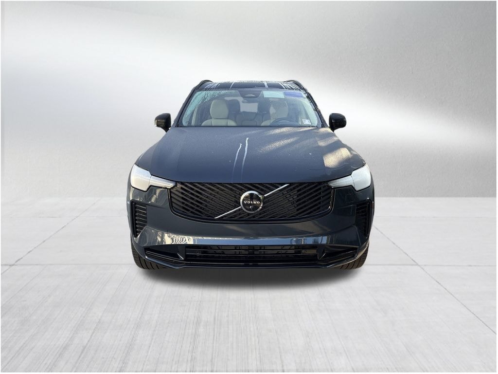 New 2026 Volvo XC90 B6 Ultra Dark Theme 7-Seater SUV