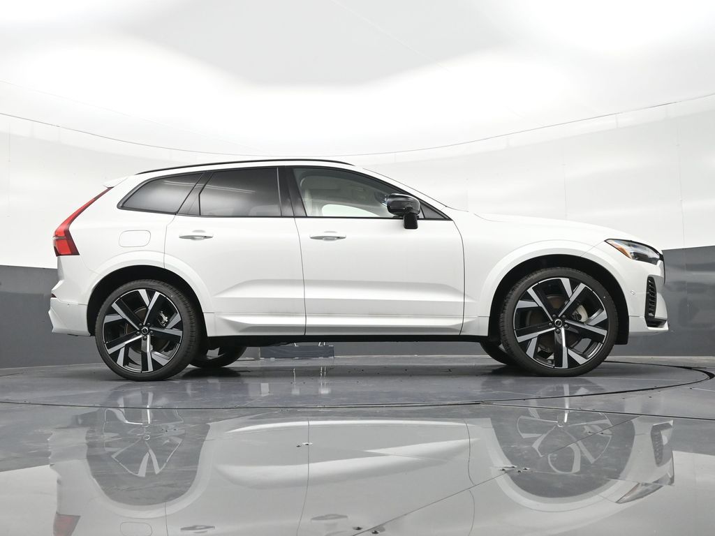 2026 Volvo XC60 Ultra - Photo 26