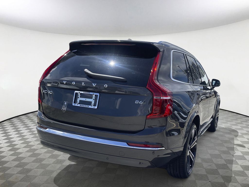 2025 Volvo XC90 photo 4