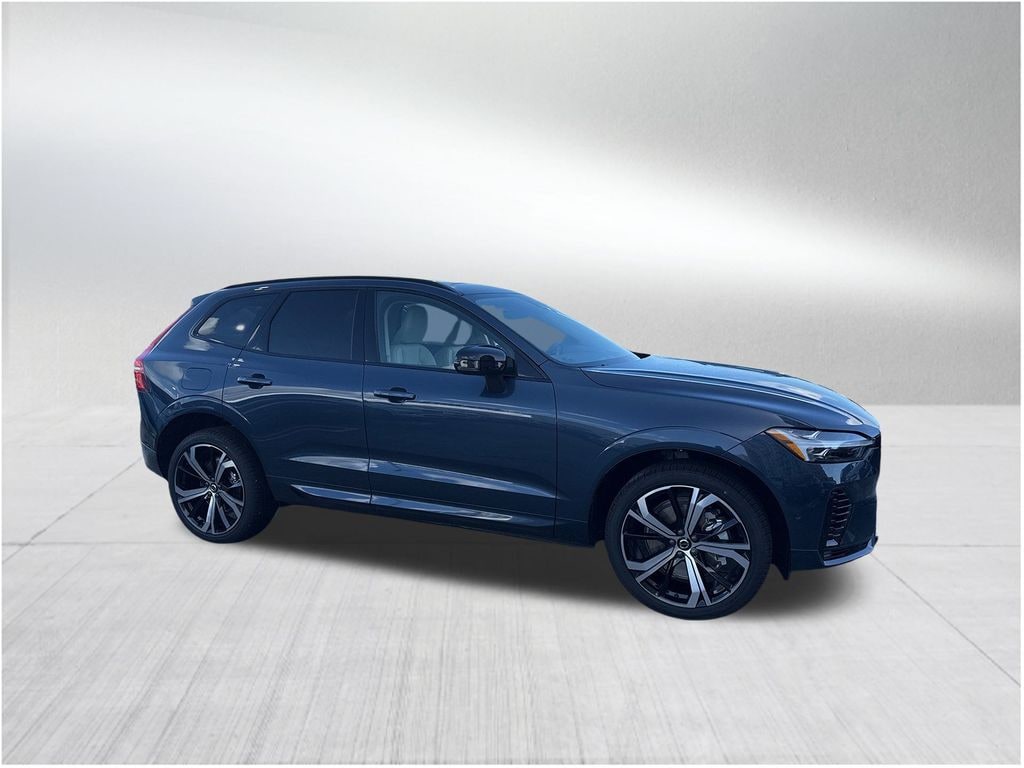 New 2025 Volvo XC60 plug-in hybrid T8 Ultra SUV