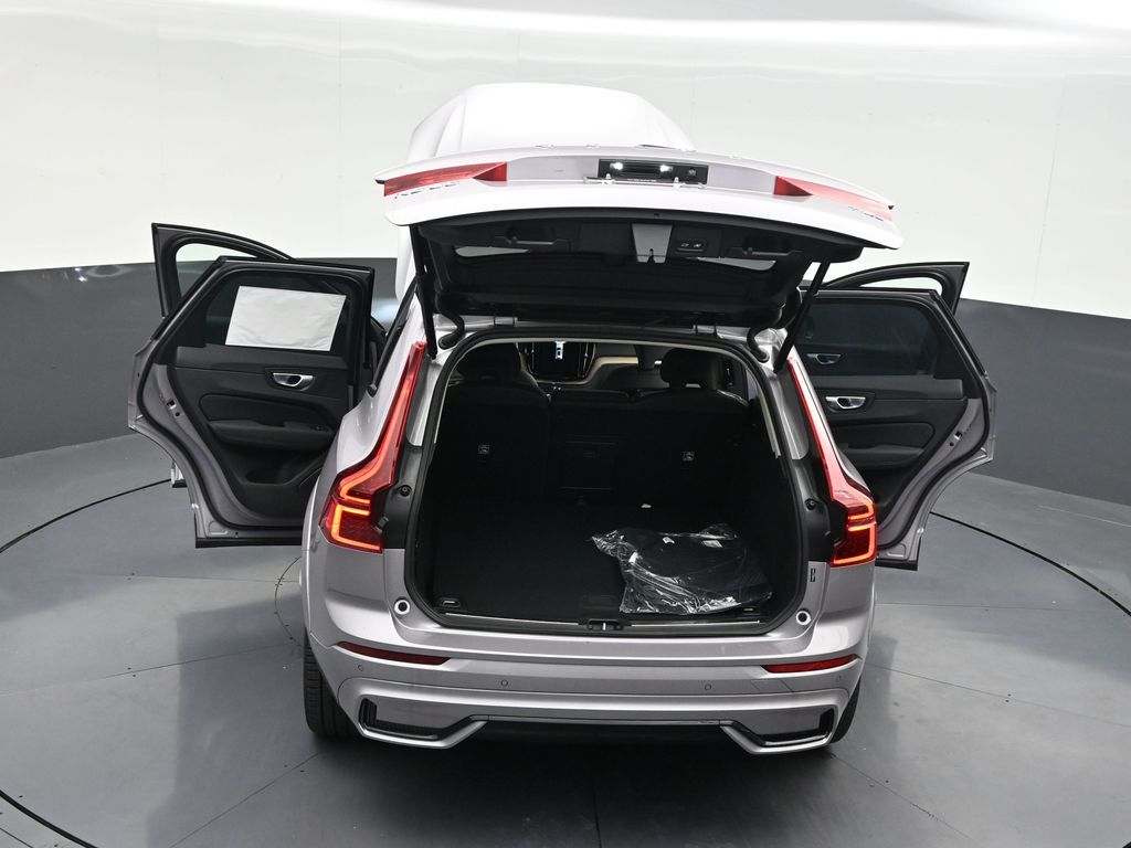 2026 Volvo XC60 Ultra - Photo 33