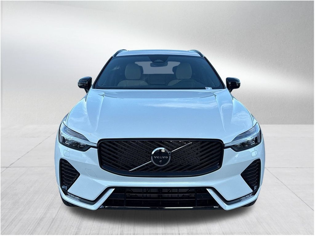 New 2026 Volvo XC60 B5 Plus SUV