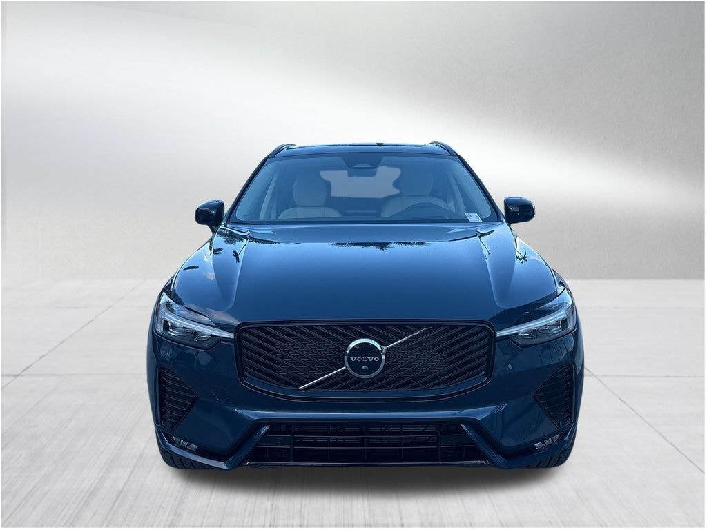 New 2026 Volvo XC60 B5 Ultra SUV