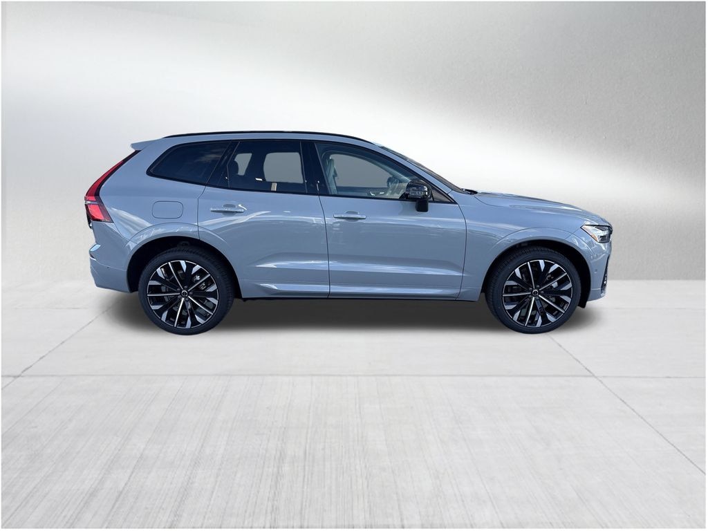 New 2026 Volvo XC60 plug-in hybrid T8 Ultra SUV
