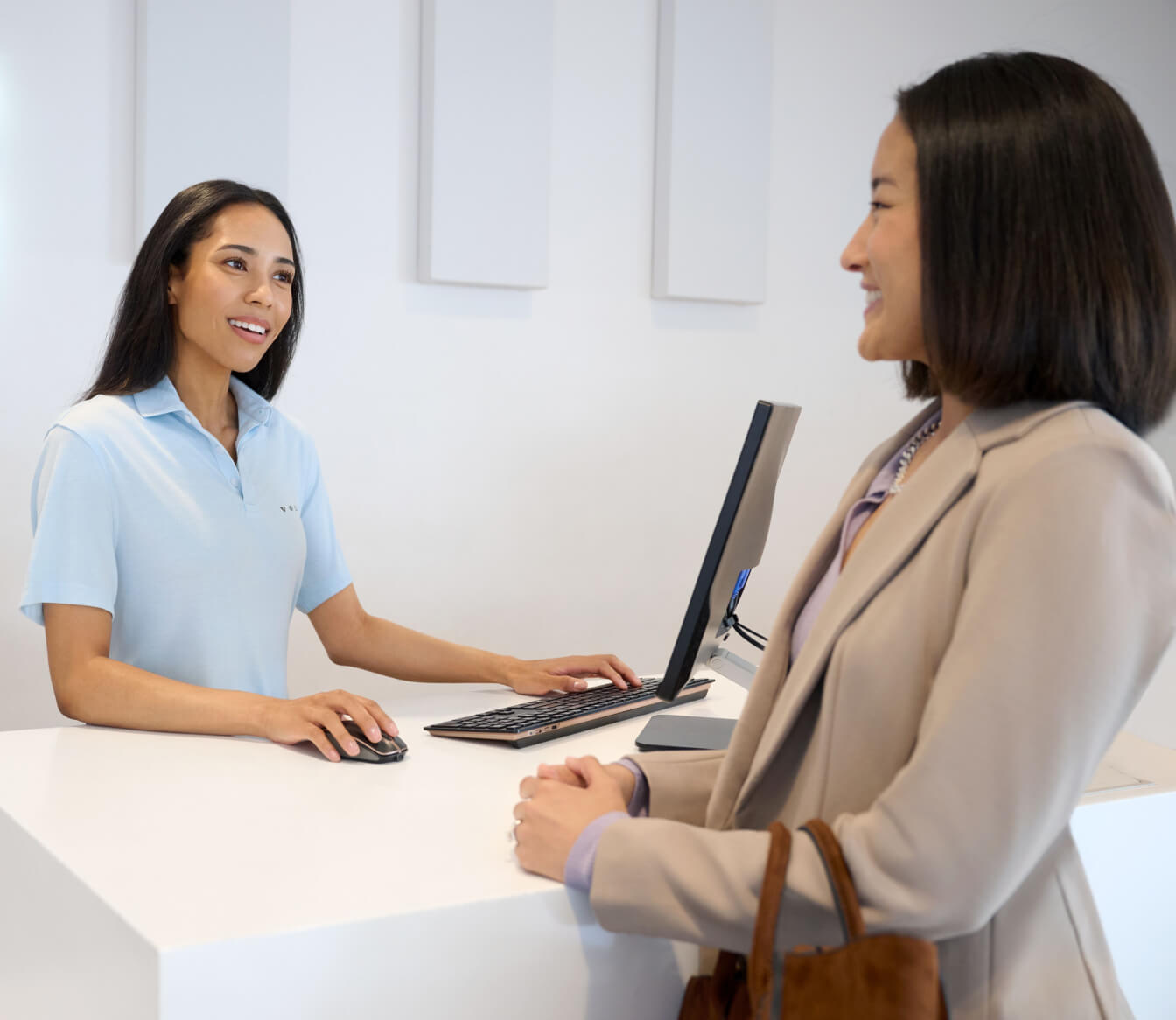 Financing vs. Leasing Options for Your 2026 Volvo EX90