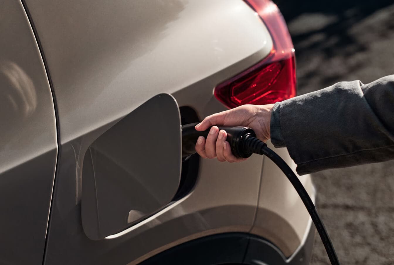 How Does a Volvo EV Work?