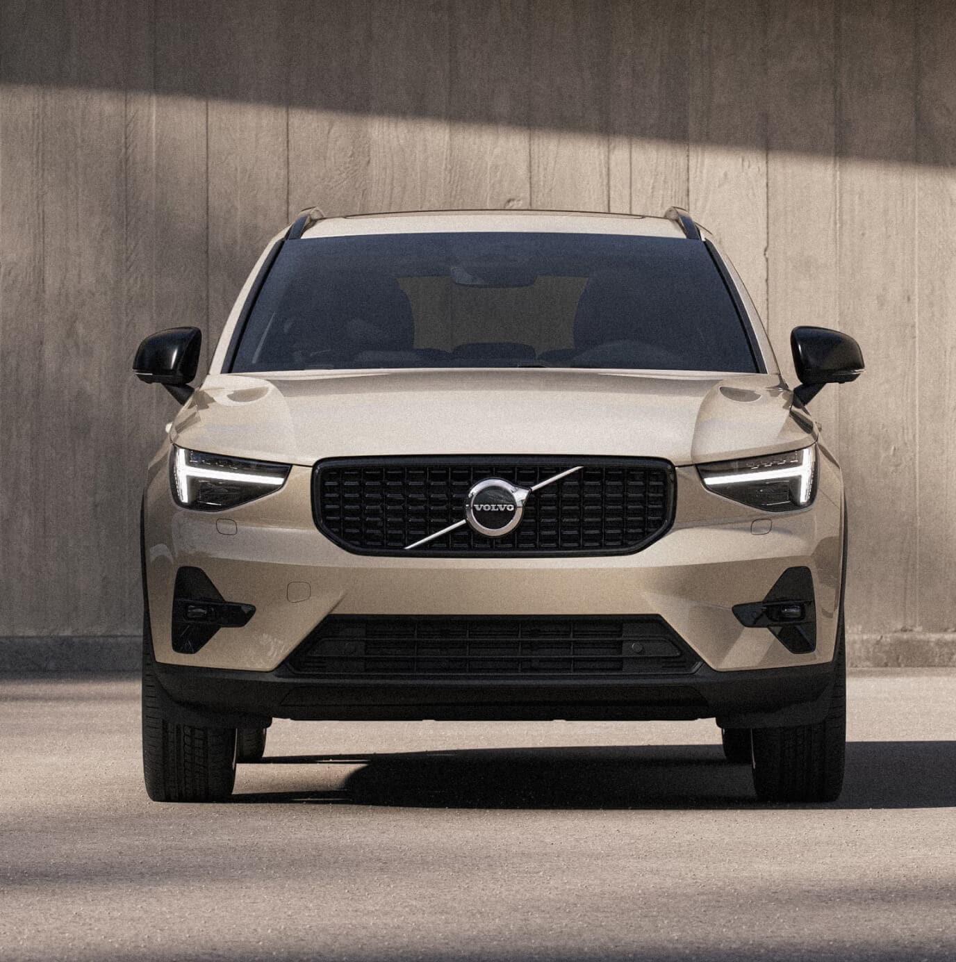 2026 Volvo XC40 vs. 2026 BMW X1 Price & Warranty