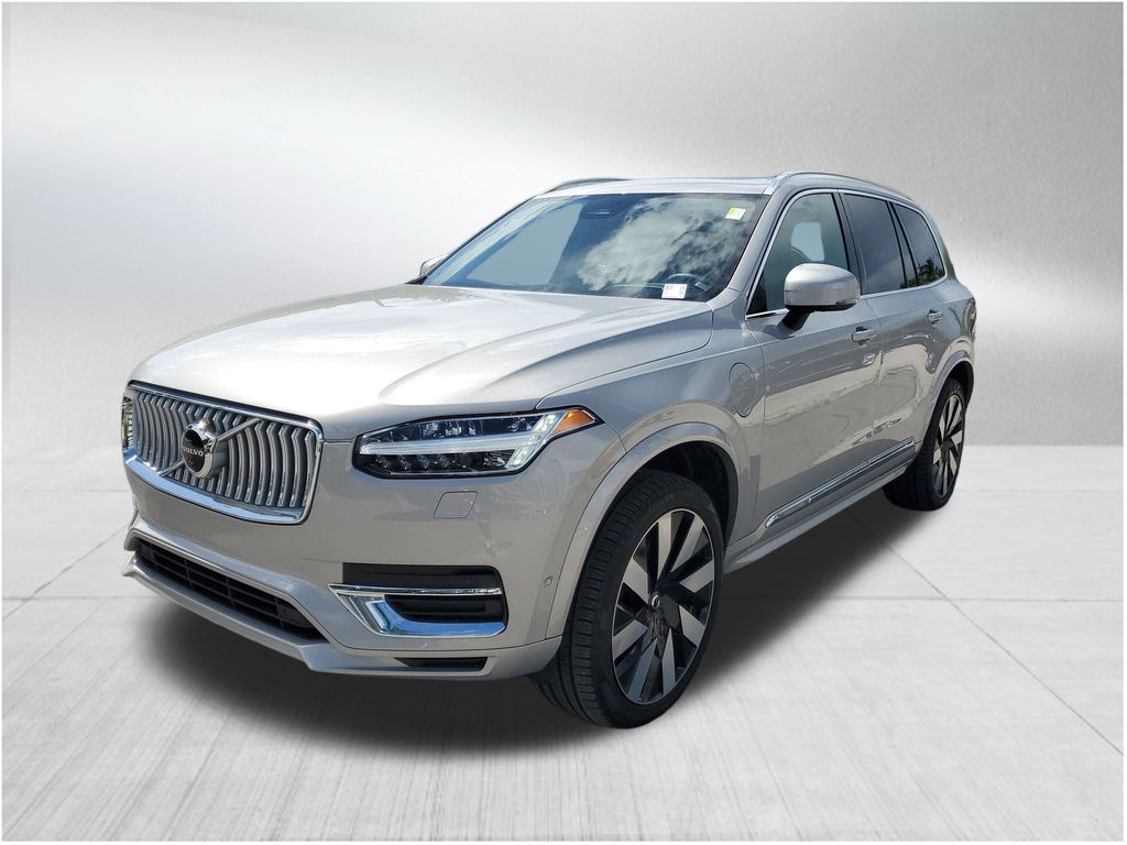 2023 Volvo XC90 Recharge Ultimate photo 2