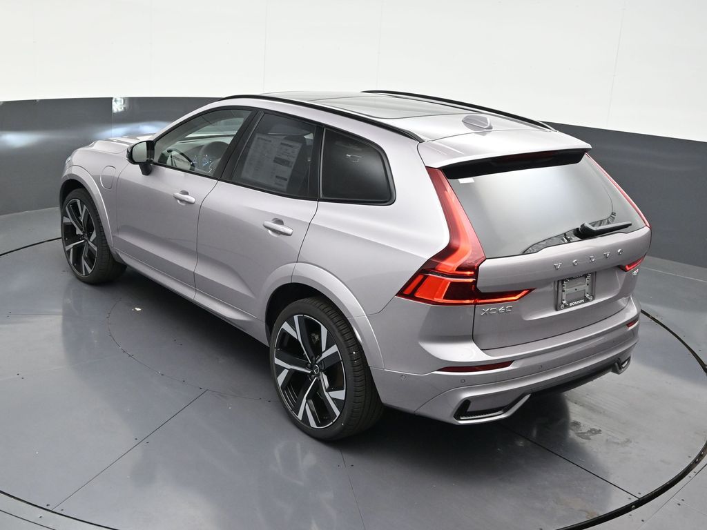 2026 Volvo XC60 Ultra - Photo 15