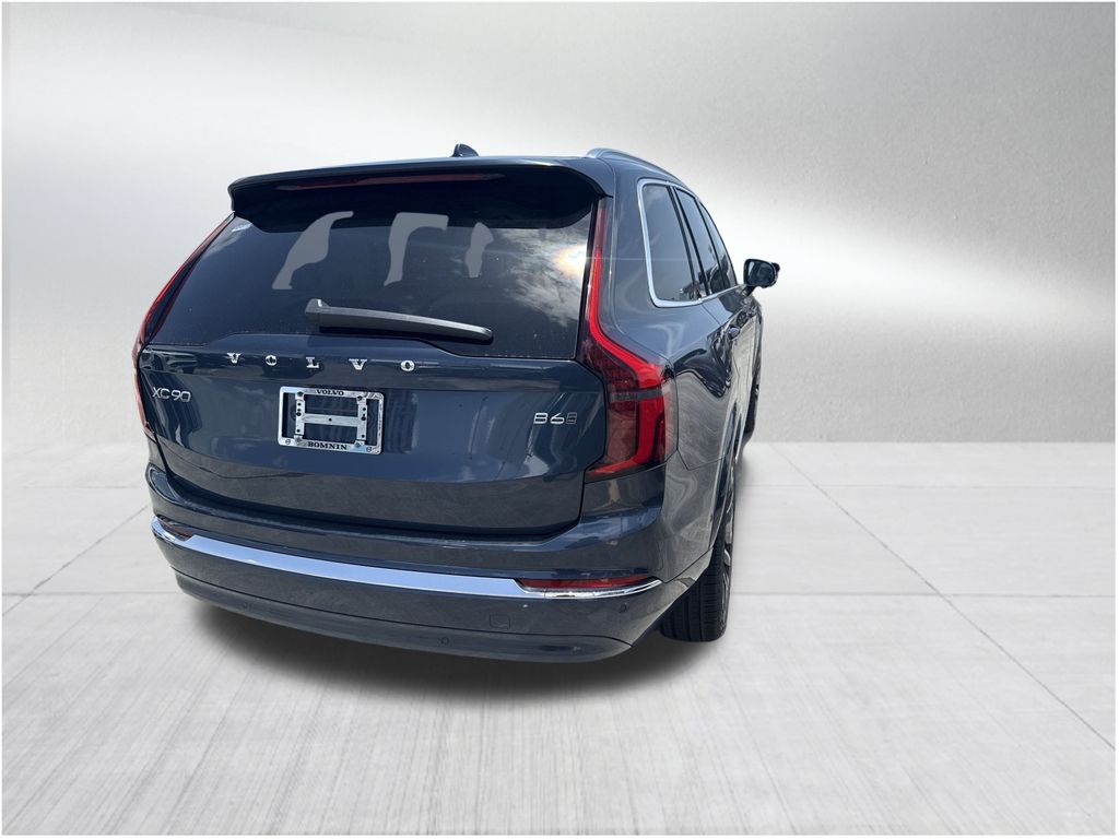 2026 Volvo XC90 photo 4