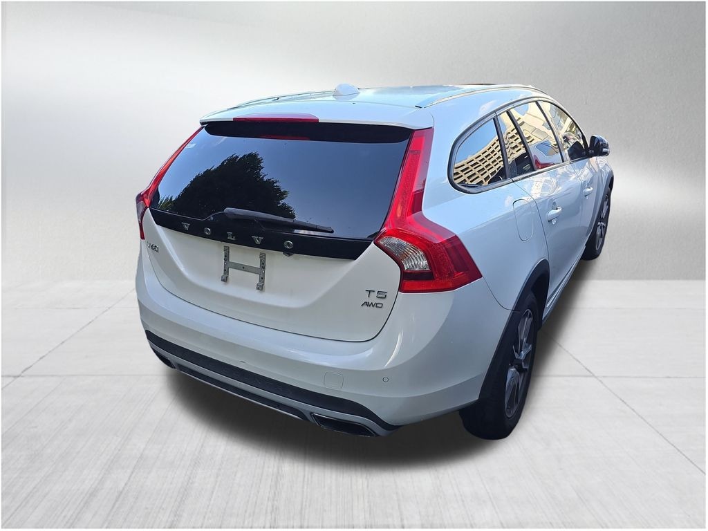 Used 2017 Volvo V60 Cross Country T5 AWD Wagon