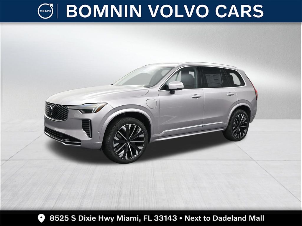 2026 Volvo XC90 Plug-In Hybrid