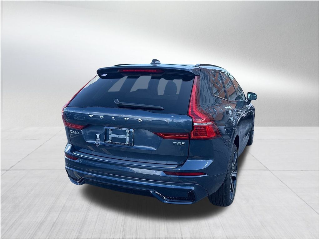 New 2025 Volvo XC60 plug-in hybrid T8 Ultra SUV