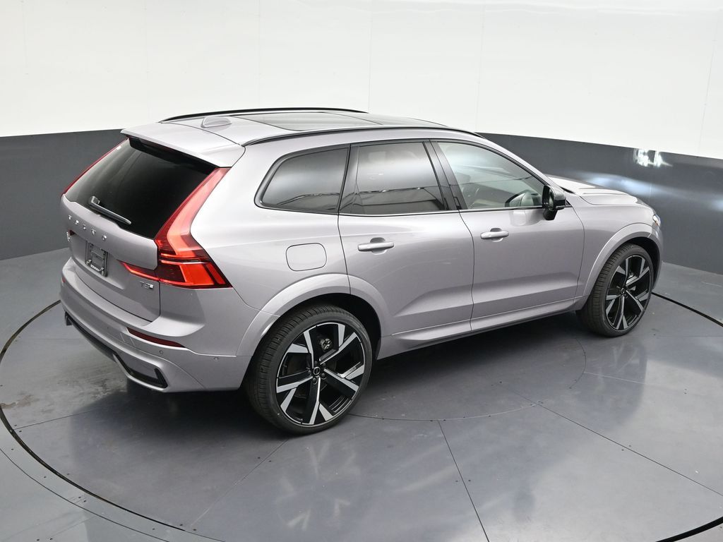 2026 Volvo XC60 Ultra - Photo 17