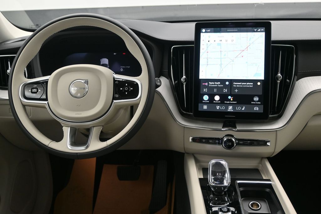 2026 Volvo XC60 Ultra - Photo 12