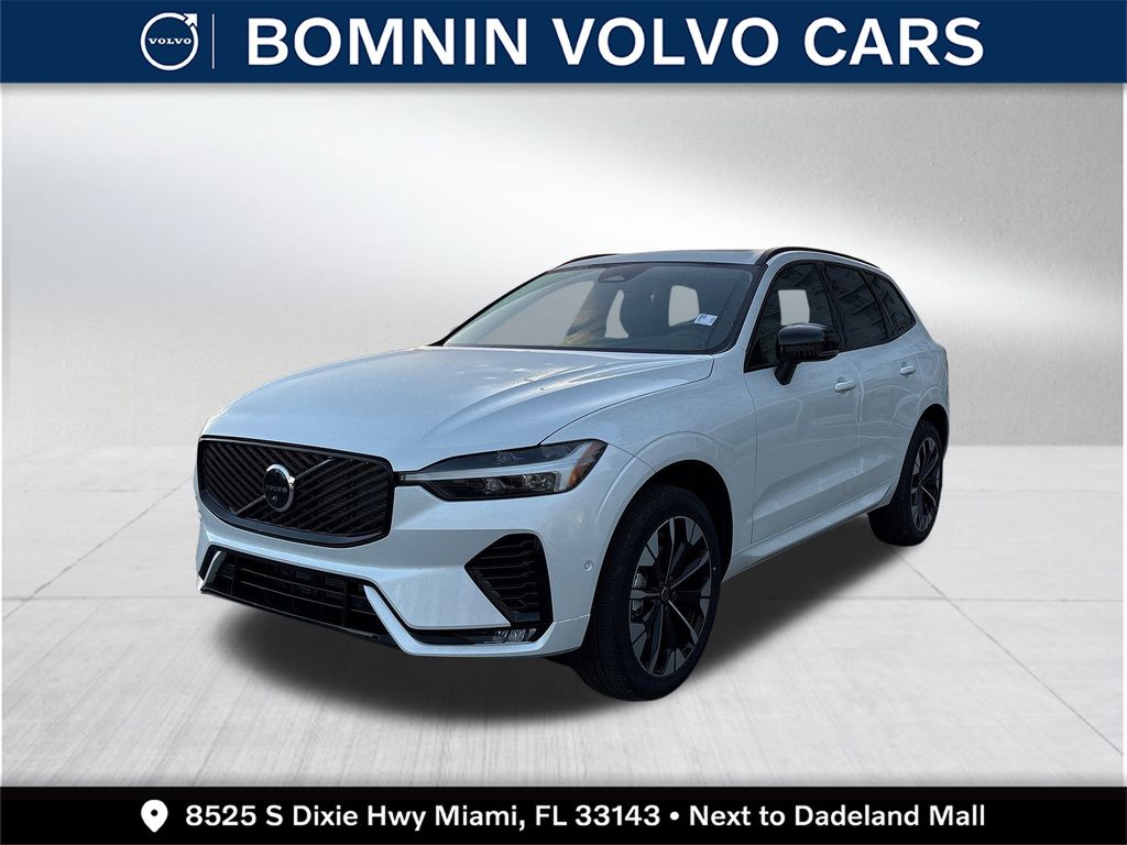 2026 Volvo XC60 Plus's photo