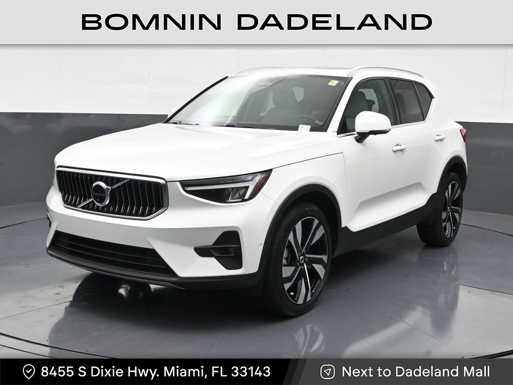 Used 2023 Volvo XC40 B4 FWD Plus Bright SUV