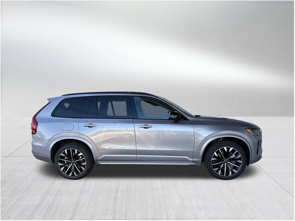 New 2026 Volvo XC90 plug-in hybrid T8 Ultra 7-Seater SUV