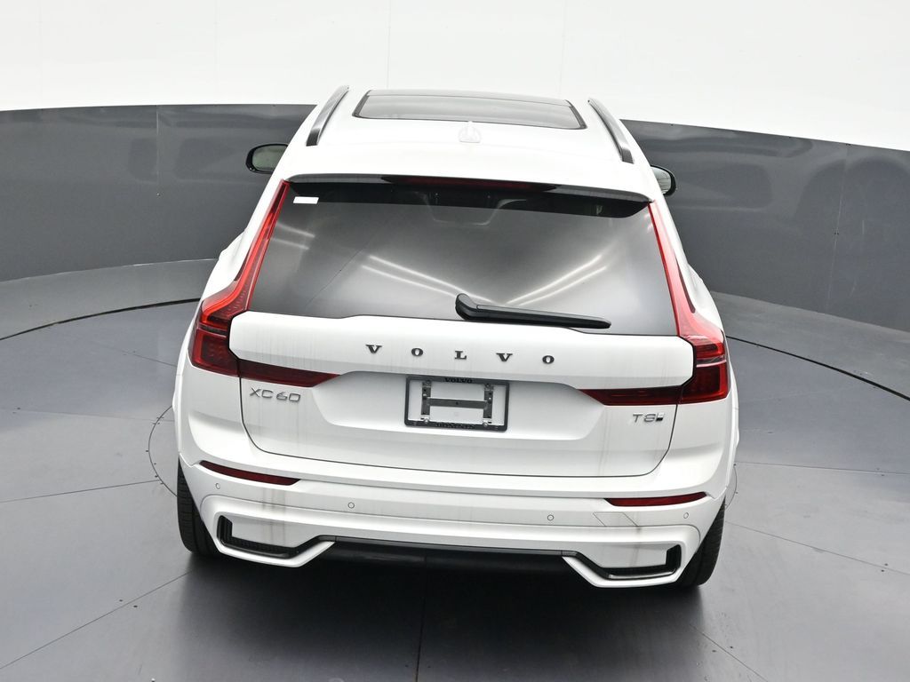 2026 Volvo XC60 Ultra - Photo 16