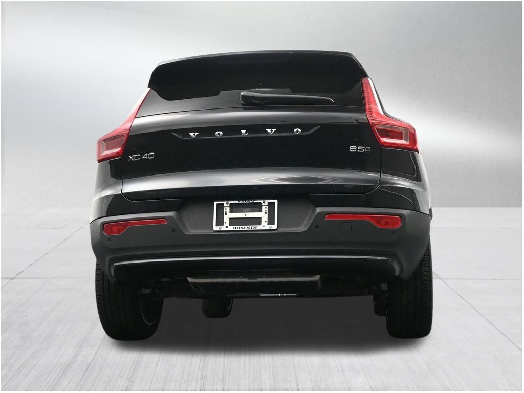 2026 Volvo XC40 Ultra - Photo 24