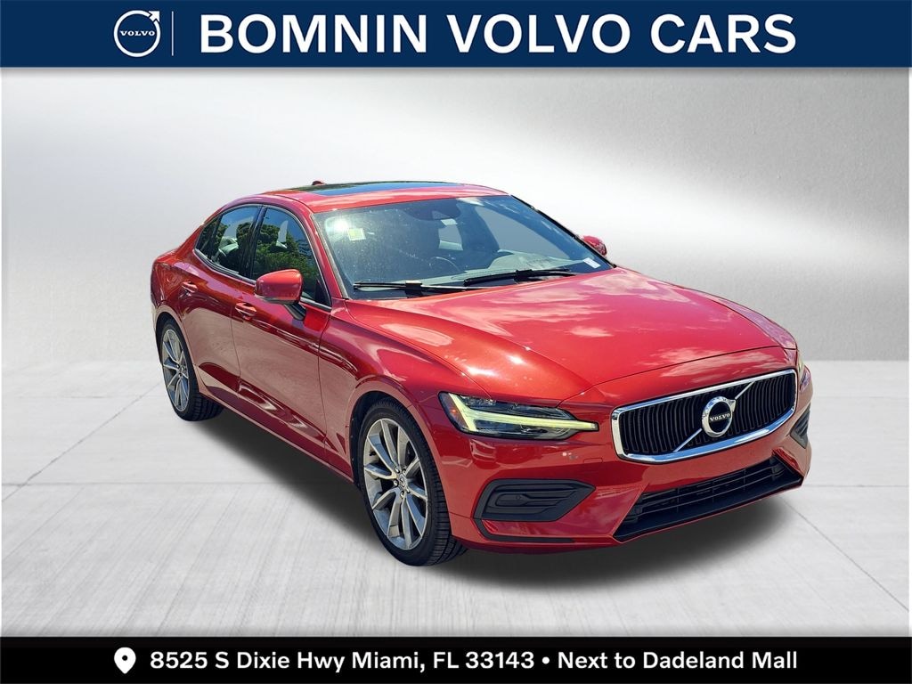 Used 2019 Volvo S60 T5 Momentum Sedan