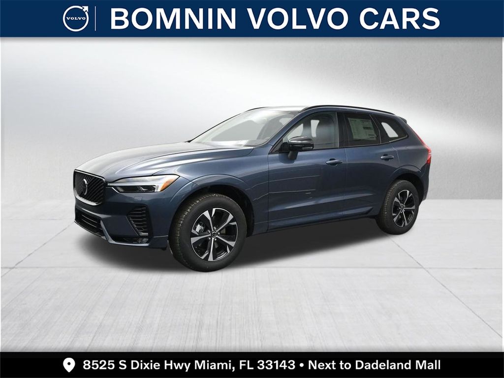2026 Volvo XC60 B5 Core Dark AWD's photo