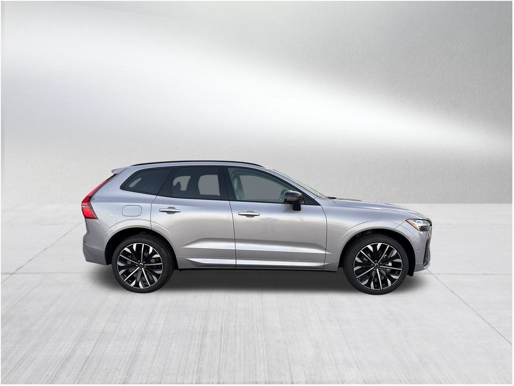 New 2026 Volvo XC60 B5 Ultra SUV