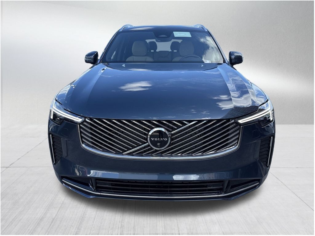 New 2026 Volvo XC90 B6 Plus 7-Seater SUV