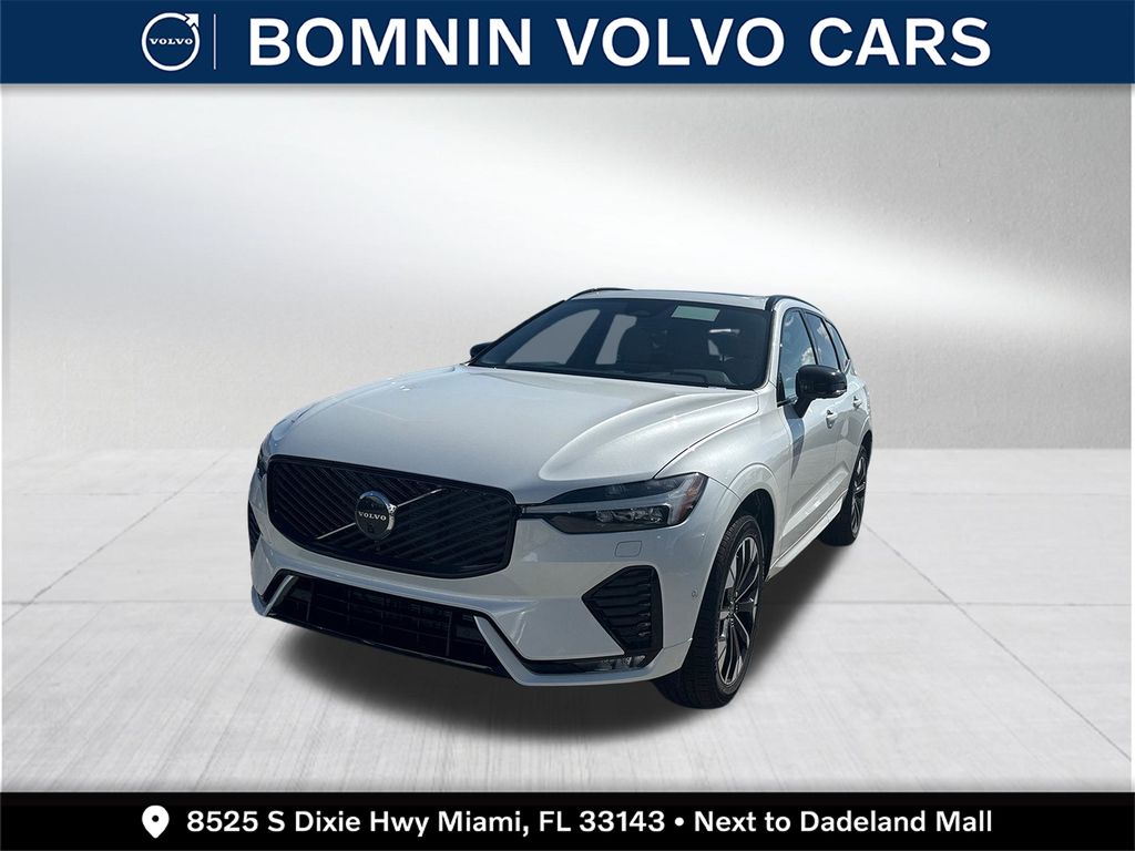 2026 Volvo XC60 Plus's photo