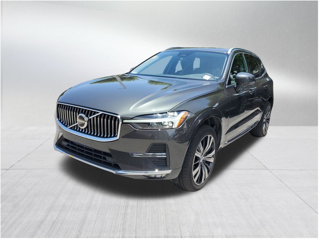 2022 Volvo XC60 B5 Inscription photo 2